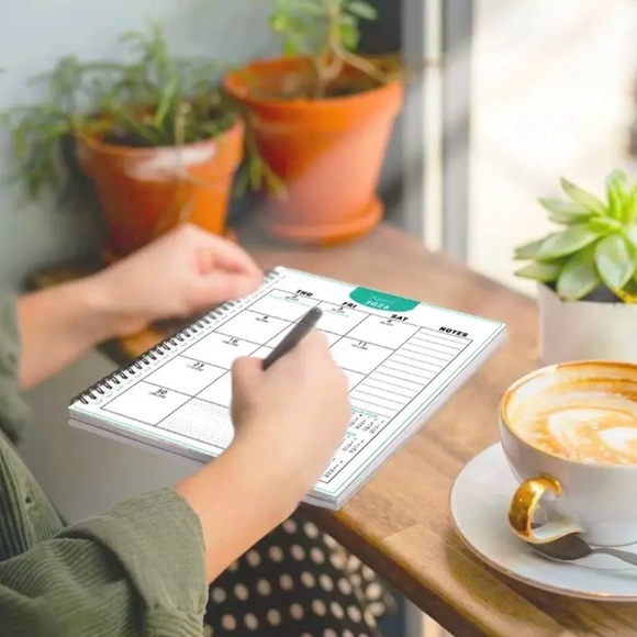 Purple Leaf Design Monthly Planner 2026-2028 - Picture 5 of 8